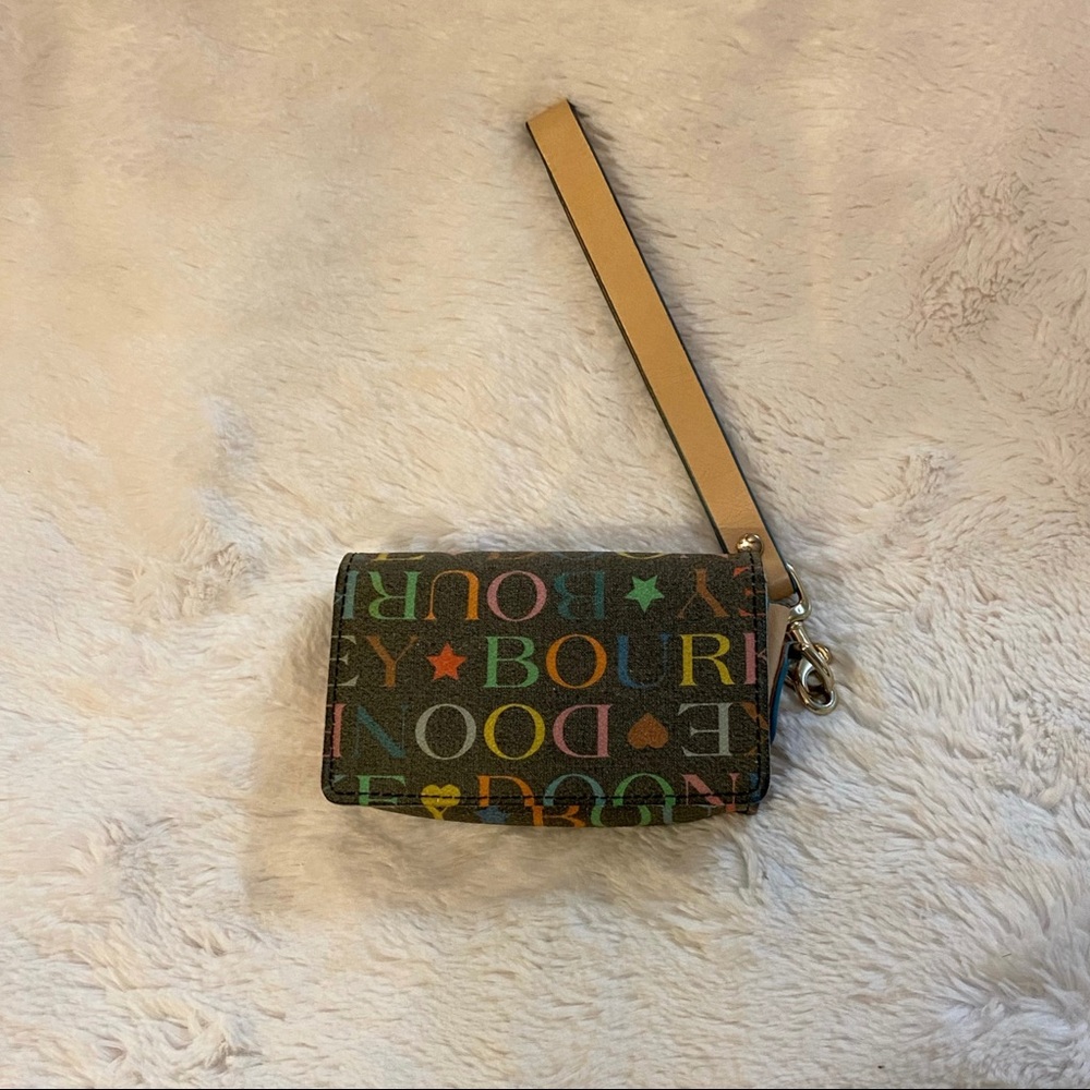 ✨💖VINTAGE DOONEY & BOURKE LEATHER PHONE/CARD WRISTLET💖